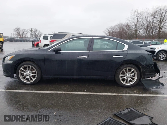 2014 Nissan Maxima S с VIN 1N4AA5AP3EC454555, выставлен на аукционе IAAI как лот 41153666 с пробегом 124 550 миль миль и . История ставок и продаж доступна на DreamBid. Изображение 14.