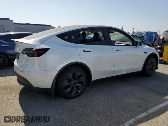 2024 Tesla Model Y с VIN 7SAYGDED6RF109727, выставлен на аукционе Copart как лот 59038725 с пробегом 14 948 миль миль и Списание • Salvage title. История ставок и продаж доступна на DreamBid. Изображение 3.