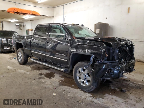 2019 GMC Sierra 3500HD Denali z VIN 1GT42WEYXKF230044, wystawiony jako Copart lot #86875304 z przebiegiem 62 704 mil mil oraz Szkoda całkowita • Salvage title. Historia ofert i sprzedaży dostępna na DreamBid. Obrazek 4.