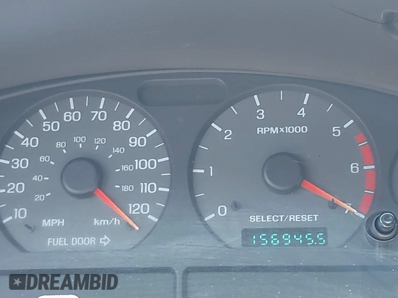 1999 Ford Mustang z VIN 1FAFP4045XF176751, wystawiony jako IAAI lot #42477901 z przebiegiem 156 945 mil mil oraz . Historia ofert i sprzedaży dostępna na DreamBid. Obrazek 7.