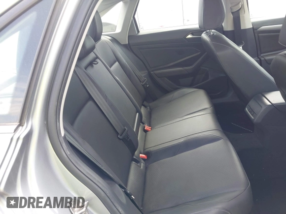 2020 Volkswagen Jetta S z VIN 3VWCB7BU1LM005223, wystawiony jako IAAI lot #42055485 z przebiegiem 48 270 mil mil oraz . Historia ofert i sprzedaży dostępna na DreamBid. Obrazek 8.