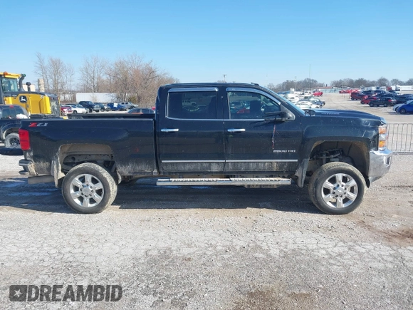2019 Chevrolet Silverado 2500HD LTZ with VIN 1GC1KTEY4KF185765, listed as a IAAI auction lot 41488686 with 161,727 mi miles. Bid and sale history available at carsss.com. Image 13.