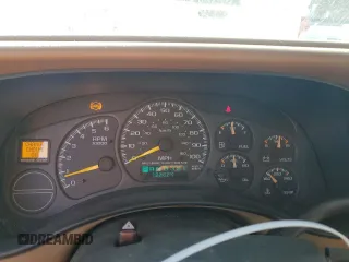 1999 GMC New Sierra 1500 SLE with VIN 2GTEK19T2X1528026, listed as a Copart auction lot 67318114 with 192,024 mi miles and Salvage Title. Bid and sale history available at carsss.com. Image 9.