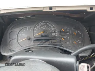 2004 Chevrolet Tahoe LS z VIN 1GNEC13V24R236605, wystawiony jako IAAI lot #41872398 z przebiegiem Nie podano mil oraz . Historia ofert i sprzedaży dostępna na DreamBid. Obrazek 7.