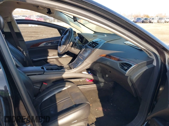2013 Lincoln MKZ with VIN 3LN6L2G97DR805352, listed as a IAAI auction lot 41893270 with 161,207 mi miles and . Bid and sale history available at DreamBid. Image 5.
