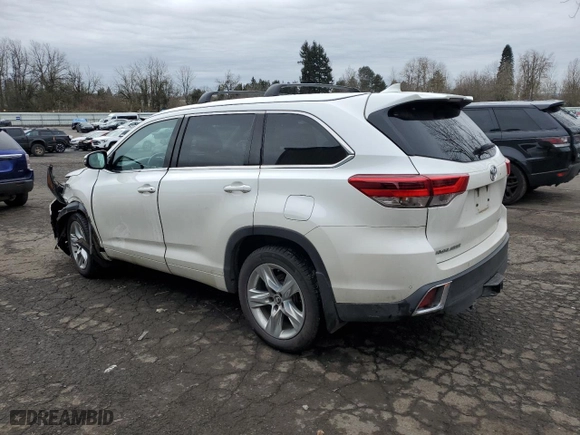 2017 Toyota Highlander Limited with VIN 5TDDZRFH2HS390665, listed as a Copart auction lot 45768295 with 151,610 mi miles and Salvage Title. Bid and sale history available at carsss.com. Image 2.
