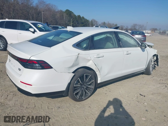 2024 Honda Accord Touring with VIN 1HGCY2F86RA029204, listed as a IAAI auction lot 41476186 with Not provided miles and . Bid and sale history available at DreamBid. Image 4.