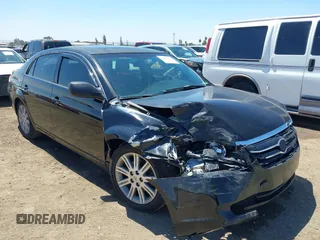 2005 Toyota Avalon XL with VIN 4T1BK36BX5U053913, listed as a IAAI auction lot 40229932 with Not Provided miles and . Bid and sale history available at DreamBid. Image 6.