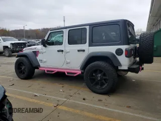 2020 Jeep Wrangler Unlimited Willys with VIN 1C4HJXDN3LW129737, listed as a Copart auction lot 80152464 with 97,700 mi miles and Salvage title. Bid and sale history available at DreamBid. Image 2.
