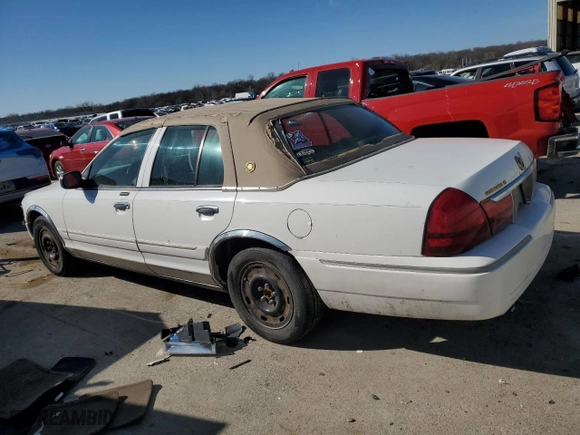 2004 Mercury Grand Marquis GS with VIN 2MEFM74W74X601756, listed as a Copart auction lot 49792695 with 118,291 mi miles and Salvage Title. Bid and sale history available at carsss.com. Image 2.