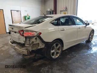 2016 Ford Fusion SE with VIN 3FA6P0HD0GR216525, listed as a IAAI auction lot 41977795 with 154,664 mi miles. Bid and sale history available at carsss.com. Image 4.