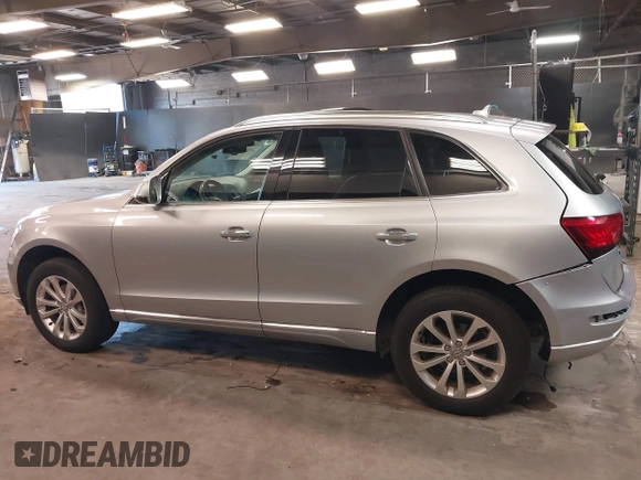 2015 Audi Q5 Premium Plus with VIN WA1LFAFP6FA114345, listed as a IAAI auction lot 41754412 with 141,778 mi miles and . Bid and sale history available at DreamBid. Image 14.