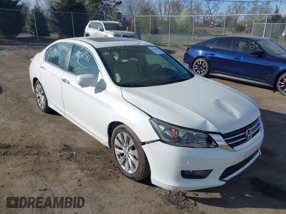 2014 Honda Accord EX-L with VIN 1HGCR2F82EA163330, listed as a IAAI auction lot 41920561 with 86,890 mi miles and . Bid and sale history available at carsss.com. Image 1.