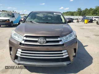 2017 Toyota Highlander LE with VIN 5TDZZRFH0HS191832, listed as a Copart auction lot 57968425 with 155,484 mi miles and Clean title. Bid and sale history available at DreamBid. Image 5.