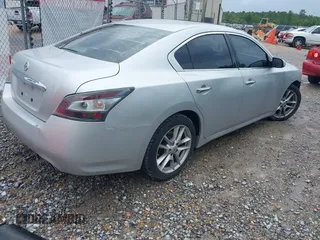 2014 Nissan Maxima S with VIN 1N4AA5AP5EC454945, listed as a IAAI auction lot 42620404 with 179,552 mi miles and . Bid and sale history available at DreamBid. Image 4.