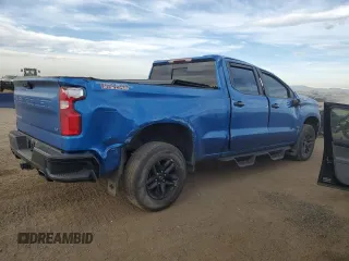 2022 Chevrolet Silverado 1500 LT Trail Boss with VIN 3GCUDFED3NG547626, listed as a Copart auction lot 51004645 with 51,555 mi miles and Salvage Title. Bid and sale history available at DreamBid. Image 3.