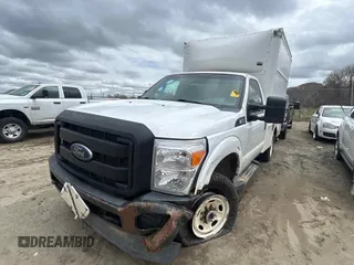 2013 Ford F-250 XL z VIN 1FDBF2B6XDEB43045, wystawiony jako IAAI lot #42511129 z przebiegiem 607 408 mil mil oraz . Historia ofert i sprzedaży dostępna na DreamBid. Obrazek 35.