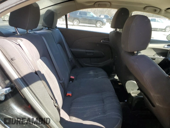 2018 Chevrolet Sonic LT с VIN 1G1JD5SHXJ4100084, выставлен на аукционе Copart как лот 46094985 с пробегом 127 719 миль миль и Списание • Salvage title. История ставок и продаж доступна на DreamBid. Изображение 10.