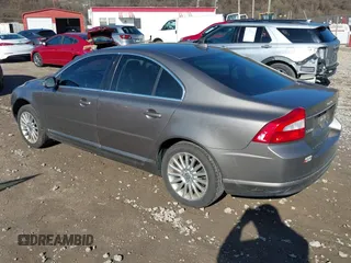 2007 Volvo S80 I6 with VIN YV1AS982071023821, listed as a IAAI auction lot 41875274 with 202,053 mi miles. Bid and sale history available at carsss.com. Image 3.