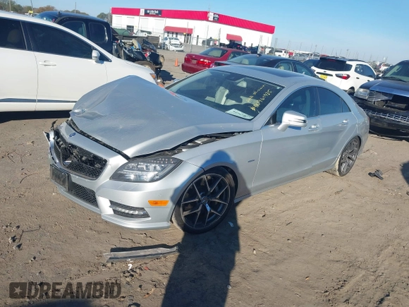 2012 Mercedes-Benz CLS 550 с VIN WDDLJ7DB2CA016431, выставлен на аукционе IAAI как лот 40961925 с пробегом 121 719 миль миль и . История ставок и продаж доступна на DreamBid. Изображение 17.