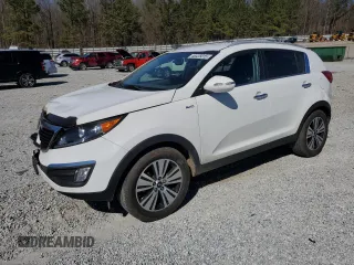 2014 Kia Sportage EX z VIN KNDPCCAC0E7606557, wystawiony jako Copart lot #46325015 z przebiegiem 130 943 mil mil oraz Szkoda całkowita • Salvage title. Historia ofert i sprzedaży dostępna na DreamBid. Obrazek 1.