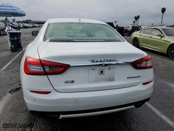 2014 Maserati Quattroporte GTS with VIN ZAM56PPA3E1082069, listed as a Copart auction lot 44250775 with 28,710 mi miles and Salvage Title. Bid and sale history available at carsss.com. Image 6.