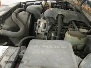 2001 Chevrolet Silverado 1500 LS with VIN 2GCEC19T411285422, listed as a IAAI auction lot 42745190 with 228,333 mi miles and . Bid and sale history available at DreamBid. Image 14.
