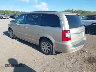 2013 Chrysler Town & Country Touring with VIN 2C4RC1BG7DR621665, listed as a IAAI auction lot 42133109 with 135,898 mi miles and . Bid and sale history available at DreamBid. Image 3.