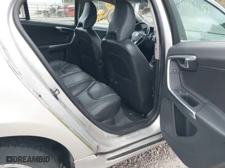 2012 Volvo S60 T5 with VIN YV1622FS7C2141904, listed as a IAAI auction lot 41918452 with 151,908 mi miles. Bid and sale history available at carsss.com. Image 8.