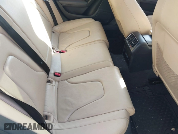 2014 Audi allroad A4 Premium Plus z VIN WA1UFAFL7EA006011, wystawiony jako IAAI lot #41494881 z przebiegiem 70 461 mil mil oraz . Historia ofert i sprzedaży dostępna na DreamBid. Obrazek 8.