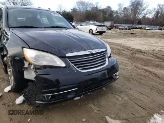 2012 Chrysler 200 Limited with VIN 1C3CCBCG8CN122366, listed as a Copart auction lot 42040475 with 118,262 mi miles and Salvage Title. Bid and sale history available at DreamBid. Image 10.