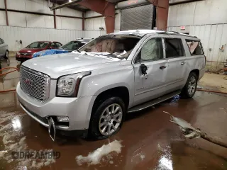 2016 GMC Yukon XL Denali with VIN 1GKS2HKJ7GR162385, listed as a Copart auction lot 45697345 with 132,892 mi miles and Clean Title. Bid and sale history available at carsss.com. Image 1.