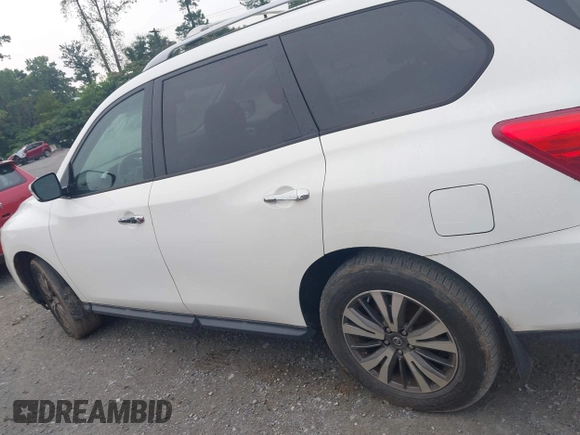 2017 Nissan Pathfinder SV with VIN 5N1DR2MM8HC643637, listed as a IAAI auction lot 42641998 with 137,826 mi miles and . Bid and sale history available at DreamBid. Image 14.