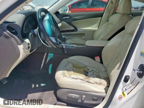 2011 Lexus IS 250 с VIN JTHBF5C24B5135973, выставлен на аукционе Copart как лот 61450785 с пробегом 158 540 миль миль и Списание • Salvage title. История ставок и продаж доступна на DreamBid. Изображение 7.