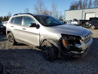 2016 Jeep Cherokee Sport with VIN 1C4PJMAS4GW232918, listed as a Copart auction lot 45037315 with 43,891 mi miles and Salvage title. Bid and sale history available at DreamBid. Image 4.