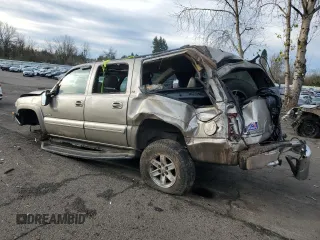 2000 Chevrolet Suburban LS with VIN 3GNFK16T8YG126021, listed as a Copart auction lot 41543485 with Not provided miles and Non repairable. Bid and sale history available at DreamBid. Image 2.