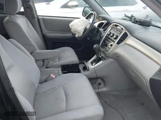 2007 Toyota Highlander w/3rd Row with VIN JTEEP21A770210900, listed as a IAAI auction lot 41525094 with 247,325 mi miles. Bid and sale history available at carsss.com. Image 5.