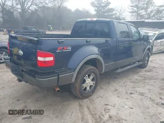 2006 Ford F-150 XLT with VIN 1FTPW04536KC60389, listed as a IAAI auction lot 41137982 with 218,741 mi miles. Bid and sale history available at carsss.com. Image 4.