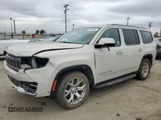 2022 Jeep Wagoneer Series II with VIN 1C4SJVBT0NS142550, listed as a Copart auction lot 62148645 with 30,241 mi miles and Salvage title. Bid and sale history available at DreamBid. Image 1.