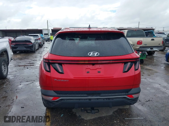 2022 Hyundai Tucson SEL with VIN 5NMJF3AE2NH115088, listed as a IAAI auction lot 41915800 with 13,120 mi miles and . Bid and sale history available at DreamBid. Image 16.