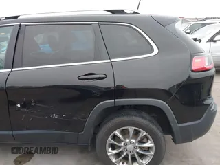 2019 Jeep Cherokee Latitude Plus with VIN 1C4PJLLX2KD216224, listed as a IAAI auction lot 41291181 with 79,111 mi miles. Bid and sale history available at carsss.com. Image 18.