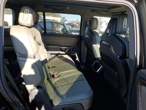 2023 Rivian R1S Adventure with VIN 7PDSGABA2PN014942, listed as a Copart auction lot 88597535 with 0 mi miles and Salvage Title. Bid and sale history available at carsss.com. Image 10.