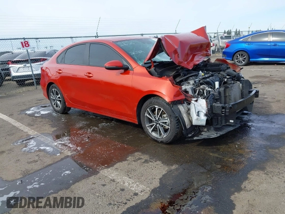 2022 Kia Forte LXS with VIN 3KPF24AD8NE466318, listed as a IAAI auction lot 41567083 with 60,633 mi miles. Bid and sale history available at carsss.com. Image 1.
