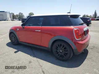 2015 MINI Hardtop with VIN WMWXM5C50F3B34019, listed as a Copart auction lot 57145745 with 224,177 mi miles and Salvage title. Bid and sale history available at DreamBid. Image 2.