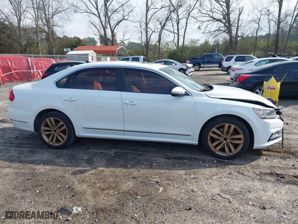 2016 Volkswagen Passat 1.8T SEL with VIN 1VWCT7A39GC057485, listed as a IAAI auction lot 41797043 with 82,632 mi miles. Bid and sale history available at carsss.com. Image 13.