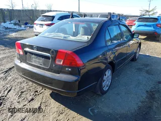 2001 Honda Civic EX with VIN 1HGES25781L045142, listed as a IAAI auction lot 41349284 with 368,806 mi miles. Bid and sale history available at carsss.com. Image 4.