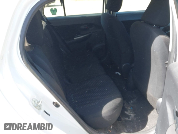 2013 Scion xD z VIN JTKKUPB43D1032519, wystawiony jako IAAI lot #42143346 z przebiegiem 96 236 mil mil oraz . Historia ofert i sprzedaży dostępna na DreamBid. Obrazek 8.