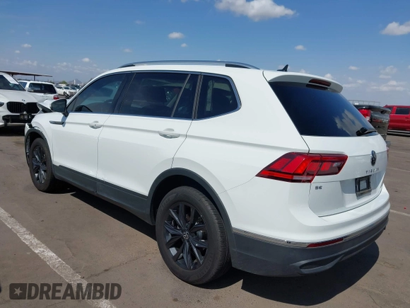 2024 Volkswagen Tiguan SE с VIN 3VV3B7AXXRM101084, выставлен на аукционе IAAI как лот 42196649 с пробегом 14 447 миль миль и . История ставок и продаж доступна на DreamBid. Изображение 3.