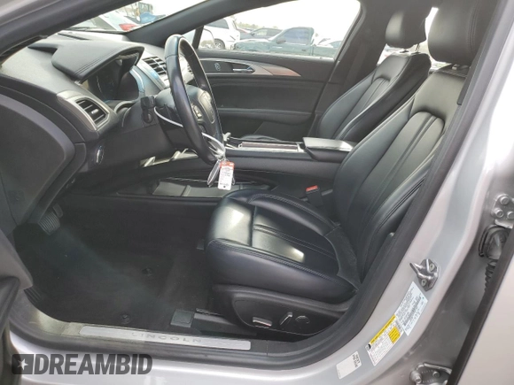 2019 Lincoln MKZ Standard with VIN 3LN6L5A97KR617633, listed as a Copart auction lot 50662445 with 35,652 mi miles and Salvage Title. Bid and sale history available at carsss.com. Image 7.