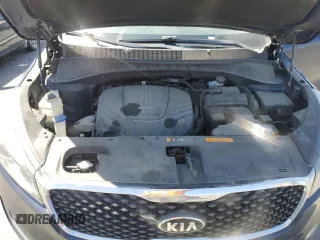 2017 Kia Sorento LX with VIN 5XYPGDA50HG208851, listed as a Copart auction lot 57949905 with 143,863 mi miles and Clean title. Bid and sale history available at DreamBid. Image 12.